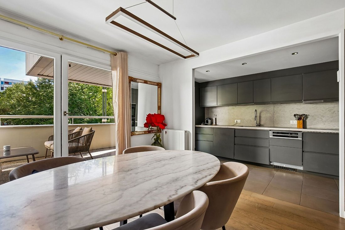 Apartment in Hôtel de Ville-Planchette, Levallois-Perret, France 4 - 18806945