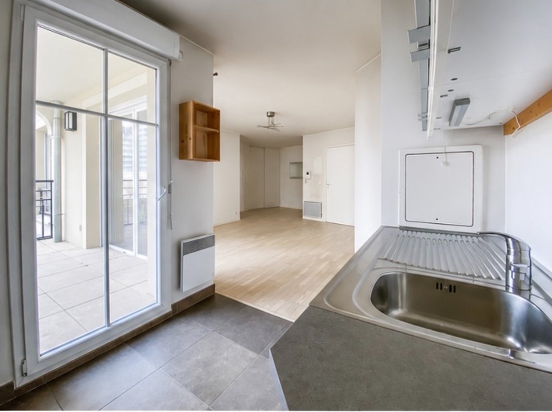 Apartment in Puteaux, Ile-de-France, France 3 - 18807493