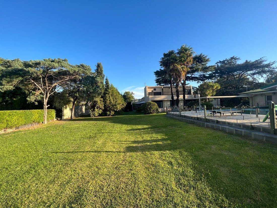 House in Lomas de Zamora, Buenos Aires Province, Argentina 3 - 18806373