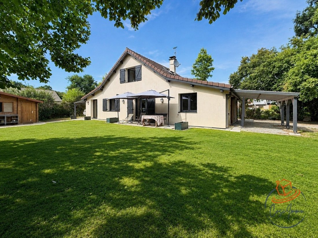 Apartment in Ornex, Auvergne-Rhône-Alpes, France 1 - 18808631