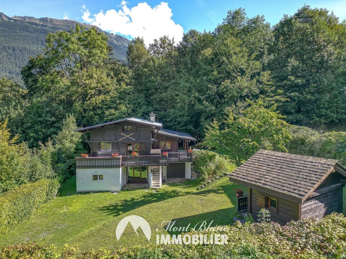 Chalet en Les Houches, Auvernia-Ródano-Alpes, Francia 1 - 18806390
