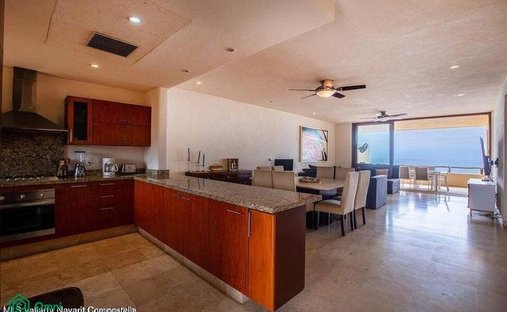 Condominio a La Cruz de Huanacaxtle, Nayarit, Messico 1