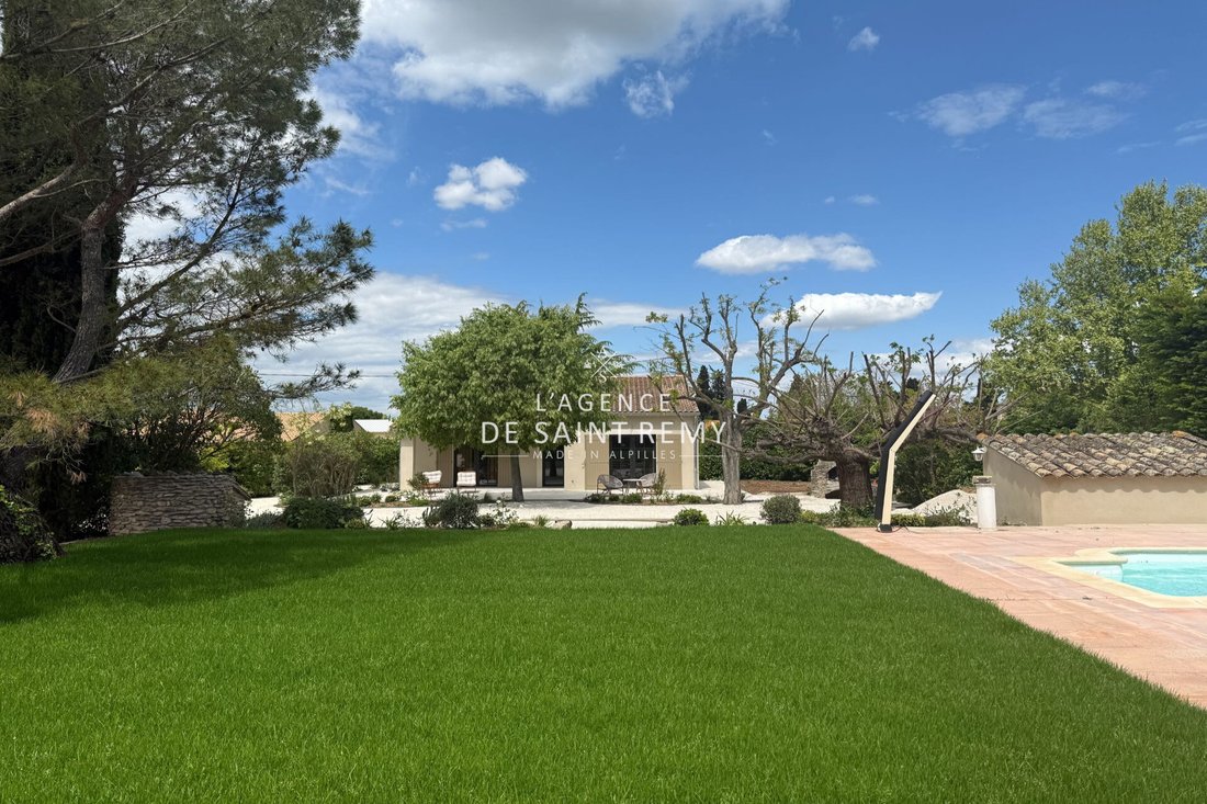Villa à Saint-Rémy-de-Provence, Provence-Alpes-Côte d'Azur, France 1 - 16105488