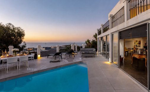 House in Bantry Bay, Atlantic Seaboard, Cape Town 1