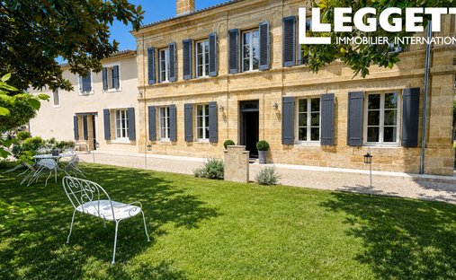 House in Cavignac, Nouvelle-Aquitaine, France 1