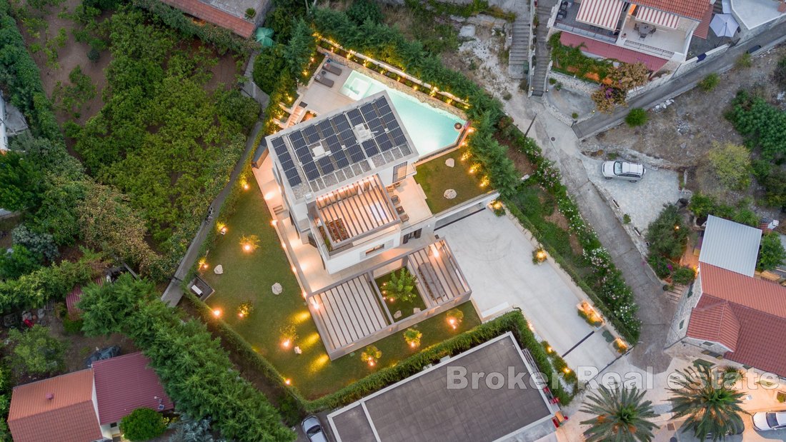 Villa in Supetar, Split-Dalmatia County, Croatia 2 - 18806442