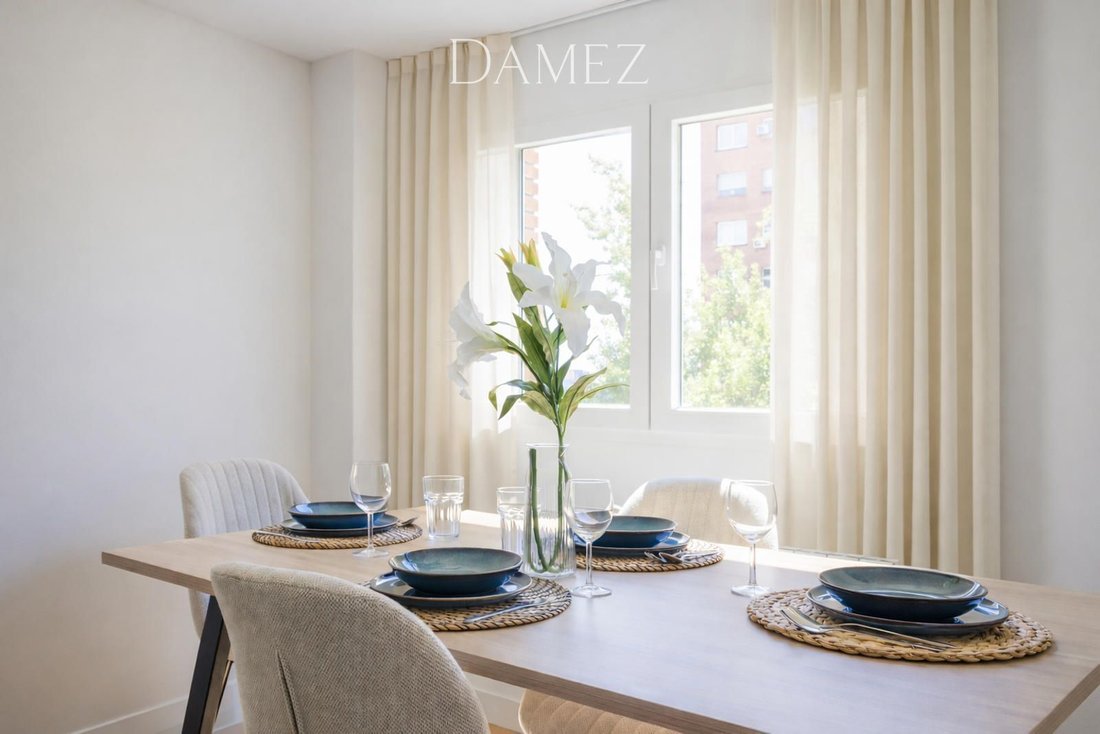 Wohnung in Retiro, Madrid, Spanien 4 - 18358729