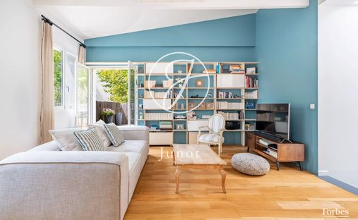 Apartment in Ile de la Jatte - Parc d'Orléans, Neuilly-sur-Seine, France 1