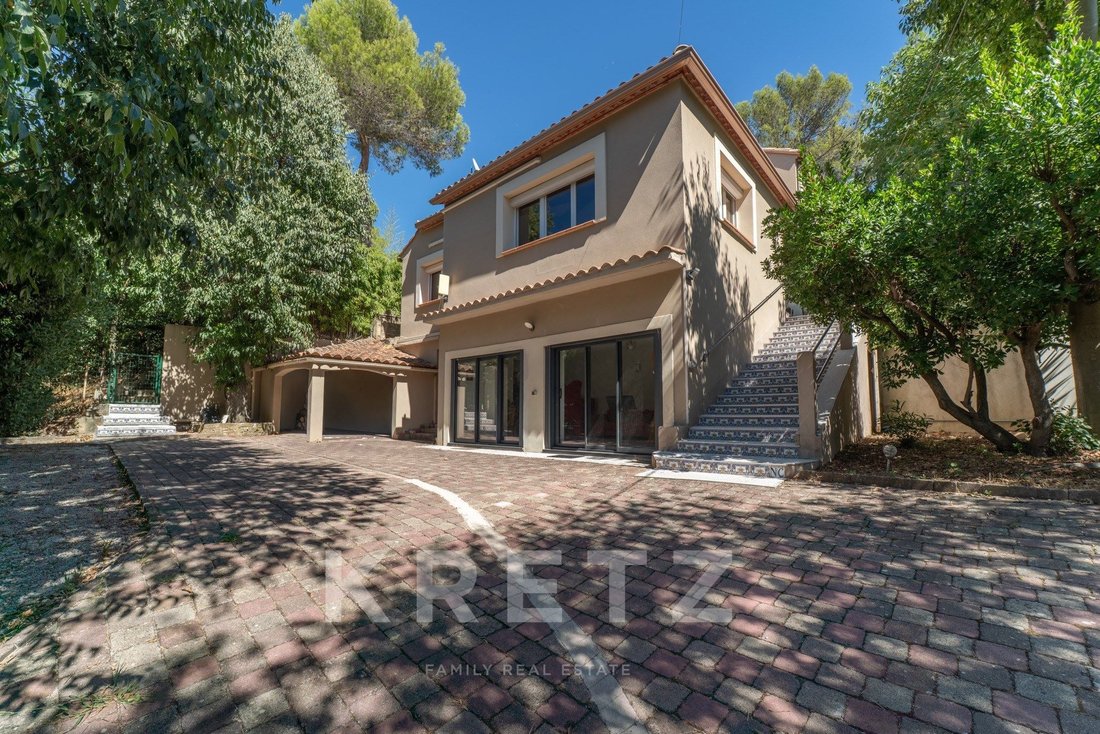 Maison à La Gazelle, Nîmes, France 2 - 18809011