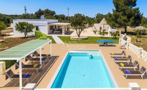 Villa a Carovigno, Puglia, Italia 1