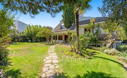 Chalet in Majadahonda, Comunidad de Madrid, Spain 1