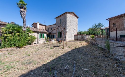 Apartment in Centro Storico, Siena, Tuscany 1