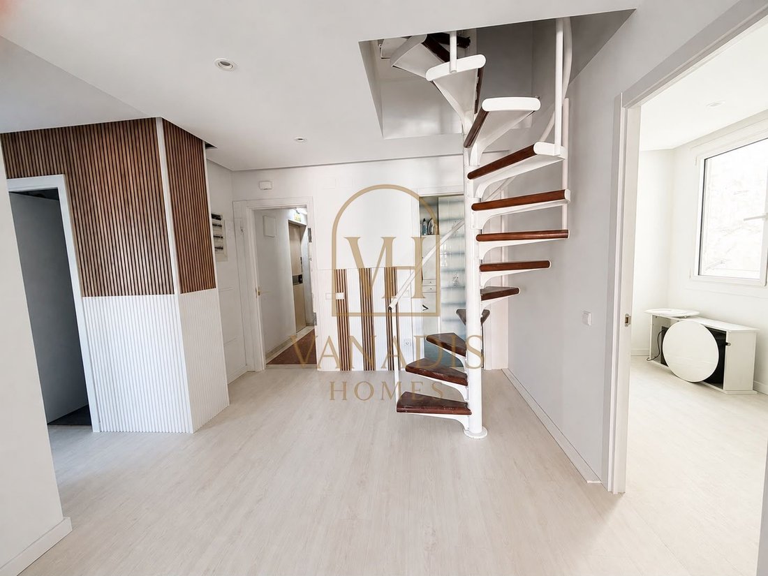 Apartment in Eixample, Barcelona, Spain 4 - 18808703