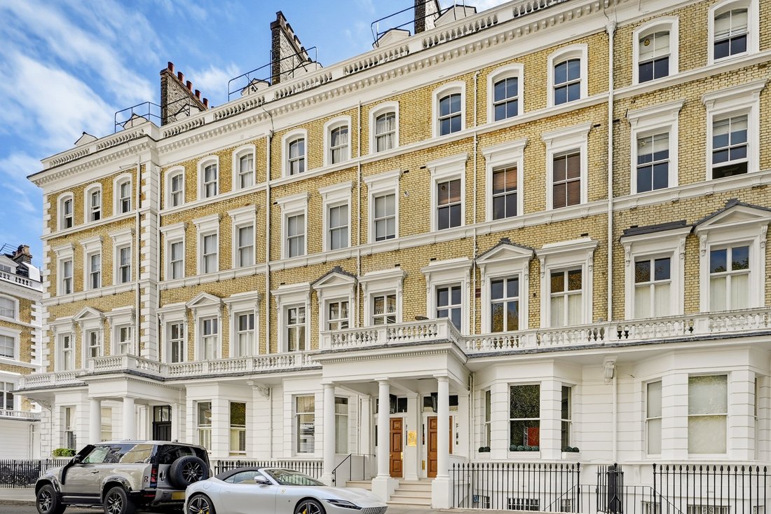 Apartment in South Kensington, Kensington And Chelsea, England 1 - 18806483