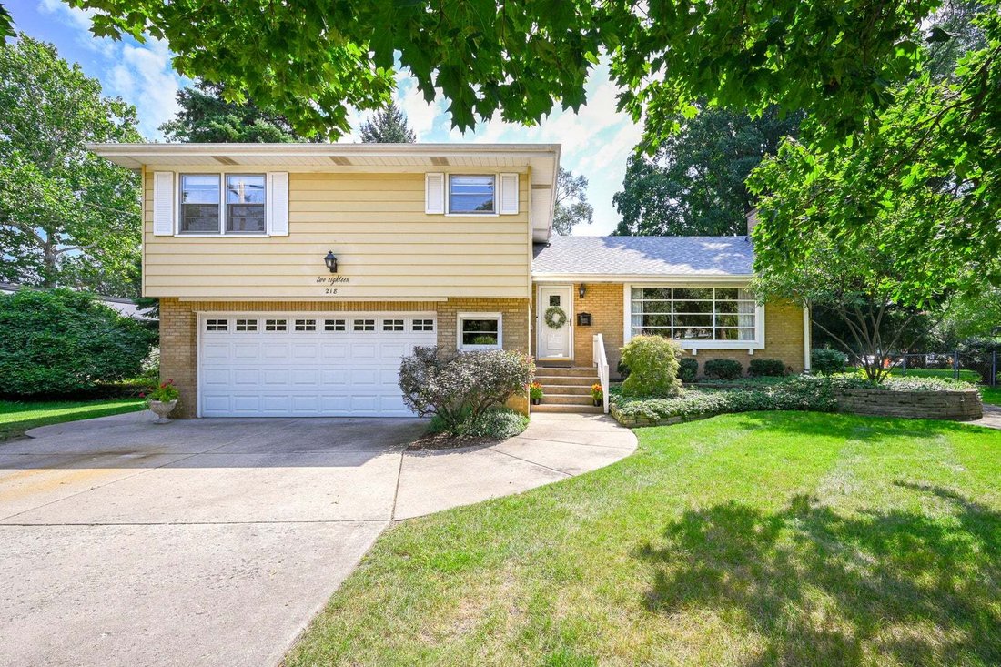Haus in Wheaton, Illinois, Vereinigte Staaten 1 - 18808084