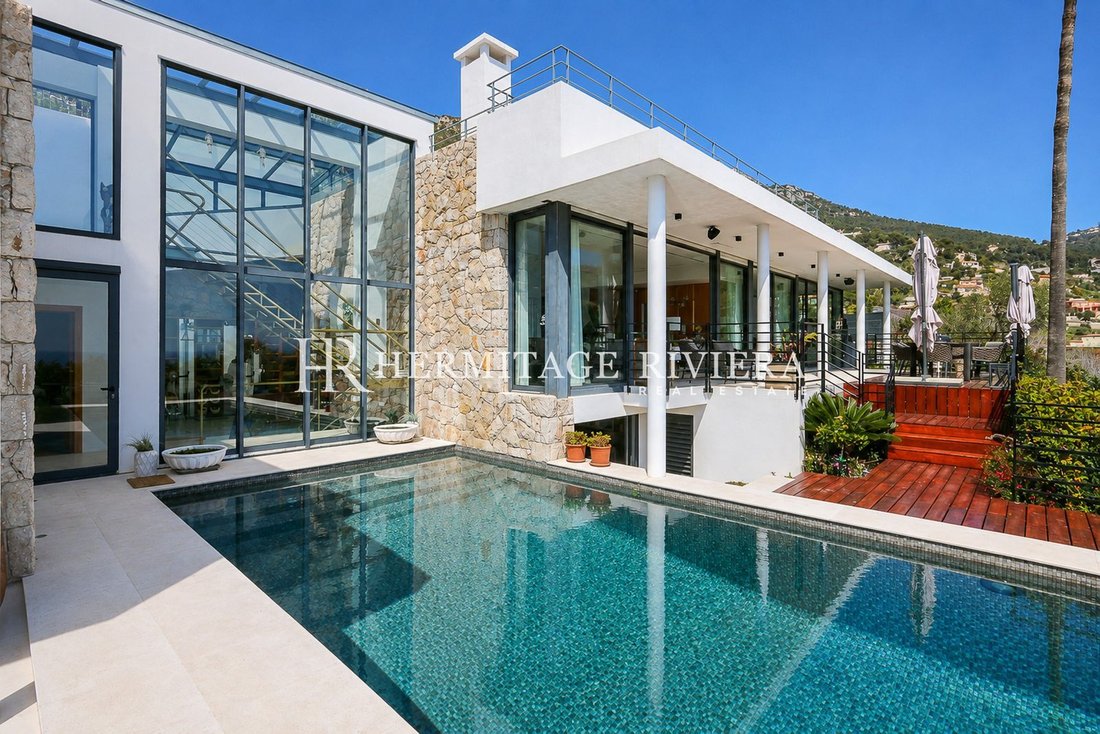 Villa in Èze, Provence-Alpes-Côte d'Azur, France 3 - 18807038