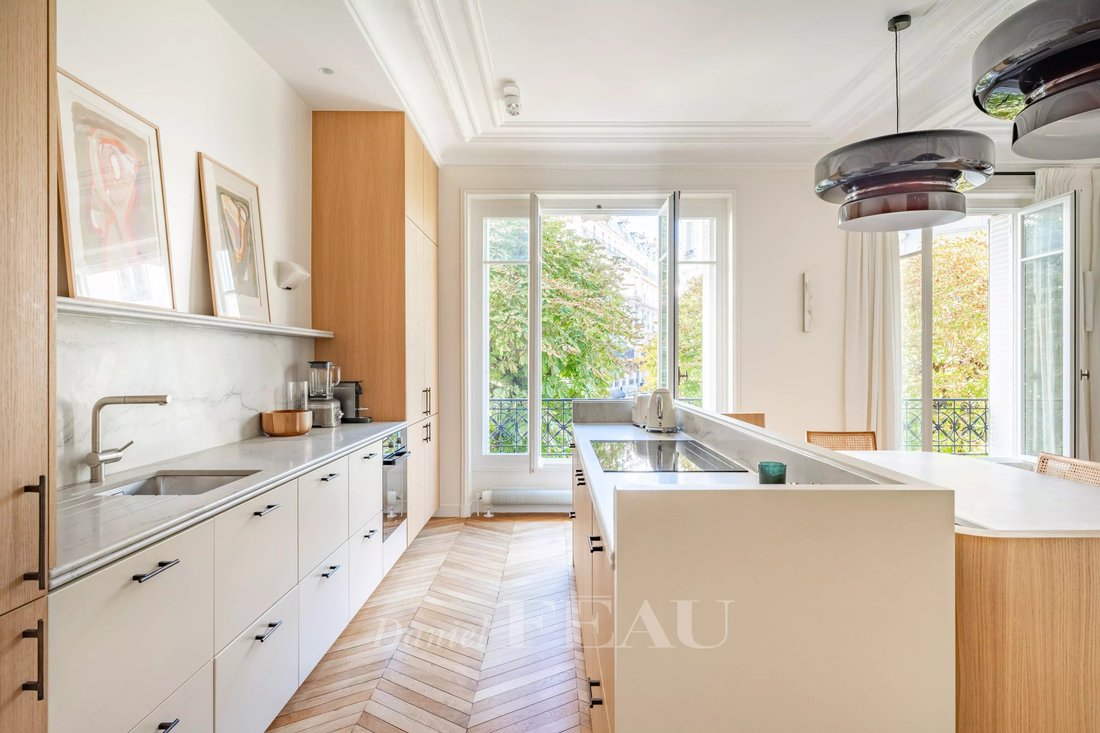 Appartamento a Porte Dauphine, Paris 16e Arrondissement, Parigi 3 - 18806933