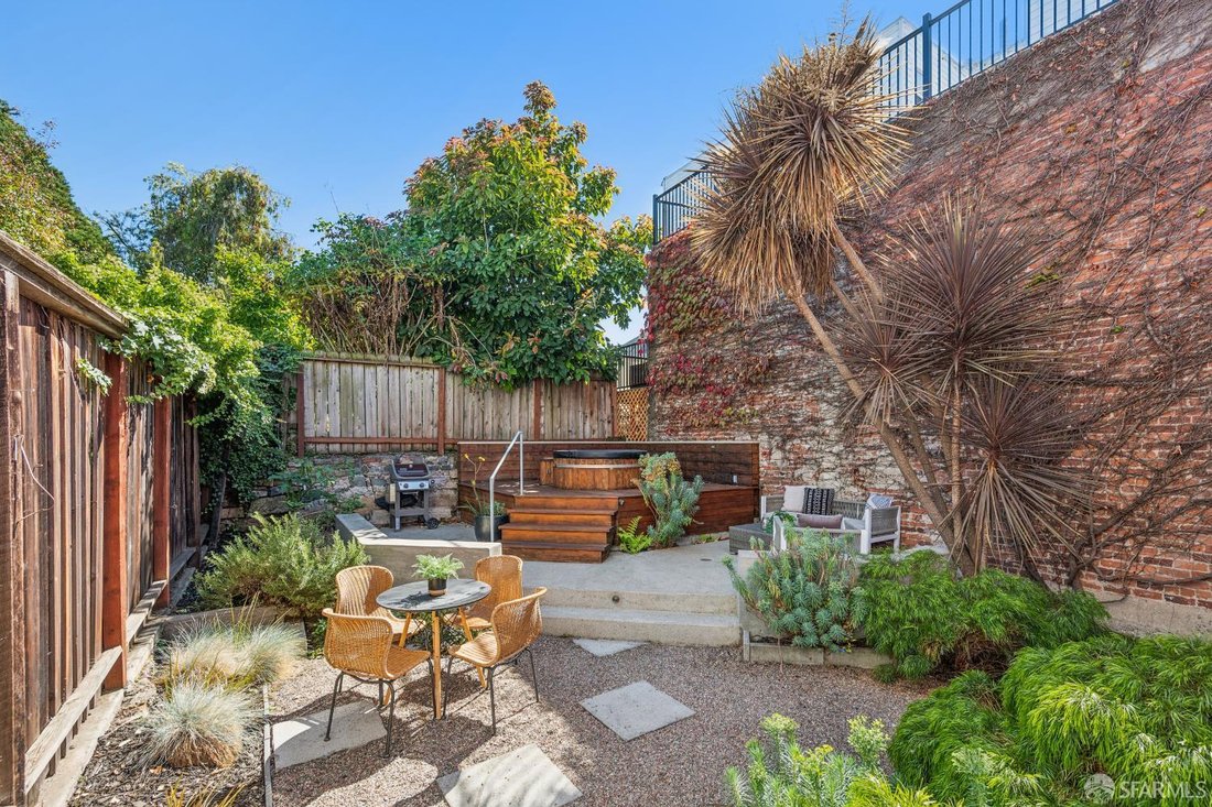 Condo in San Francisco, California, United States 3 - 18807948