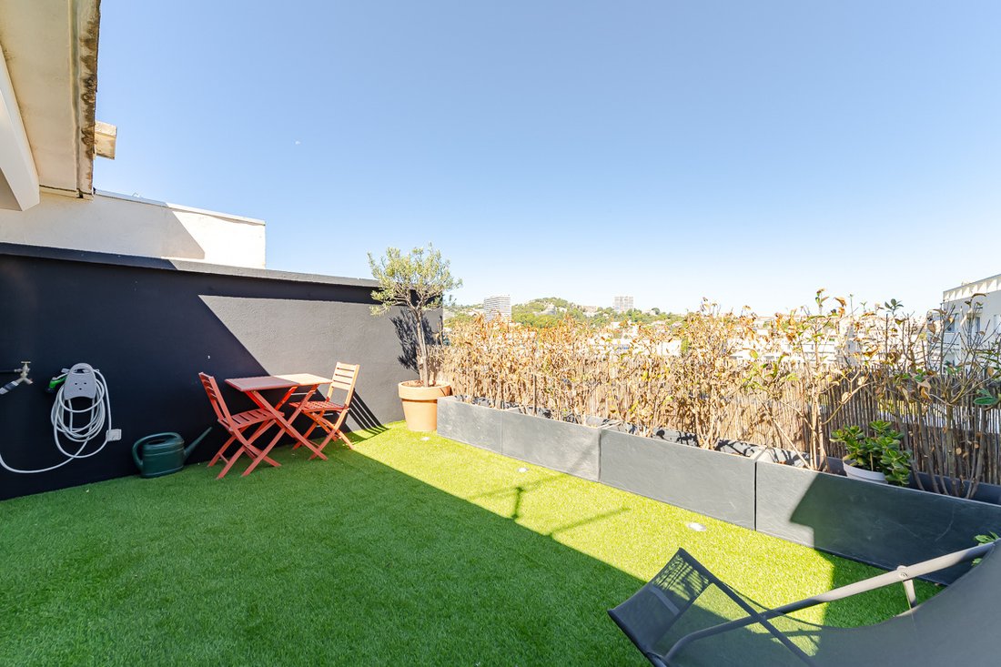 Appartement à Pointe Rouge, 8e Arrondissement, Marseille 4 - 18807270