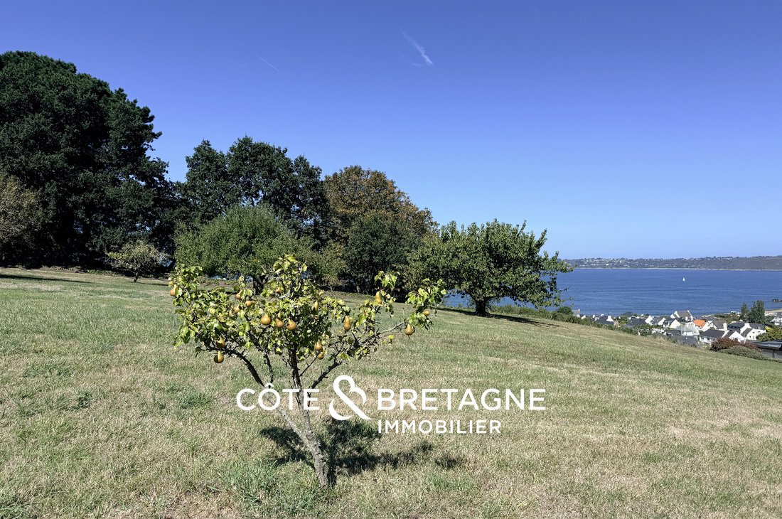 House in Tredrez-Locquemeau, Brittany, France 2 - 18808385