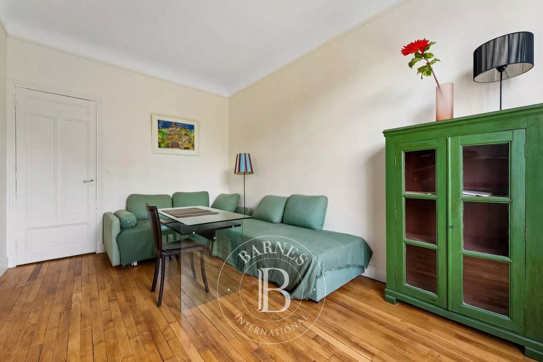 Apartment in Auteuil Nord, Paris 16e Arrondissement, Paris 5 - 18806770