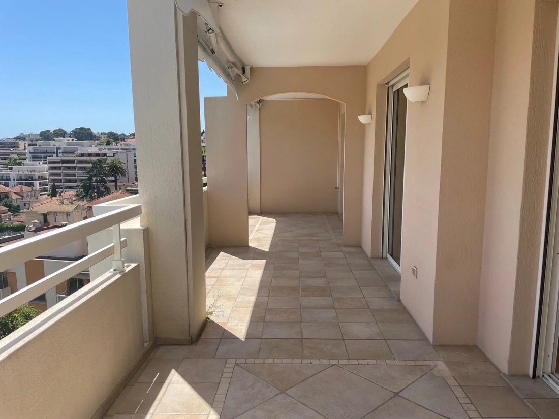 Apartment in Maurice Jeanpierre, Le Cannet, France 4 - 18236605
