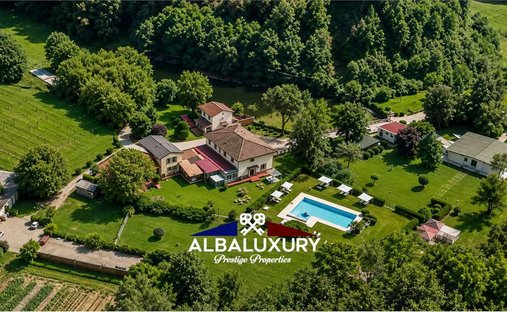Villa in San Giovanni Valdarno, Tuscany, Italy 1