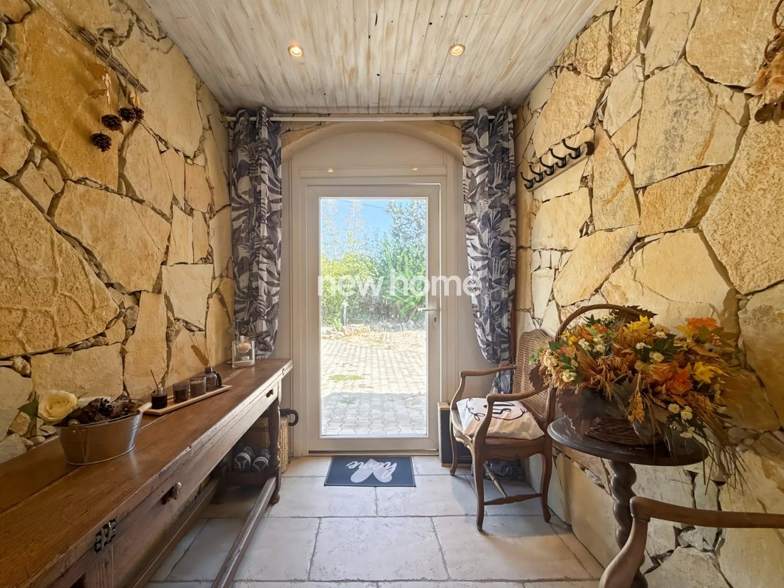 Haus in Tourrettes, Provence-Alpes-Côte d'Azur, Frankreich 5 - 18808615