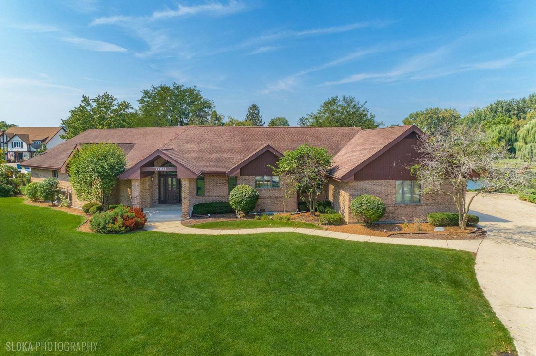 Casa en Bloomingdale, Illinois, Estados Unidos 1 - 18808074