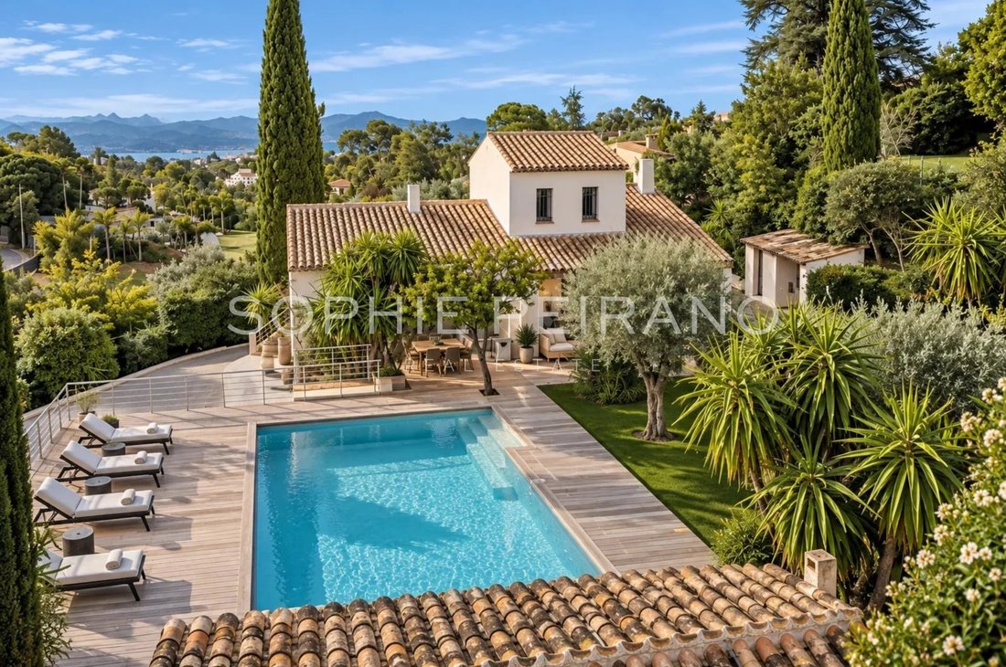 Villa en Cannes, Provenza-Alpes-Costa Azul, Francia 1 - 18808667