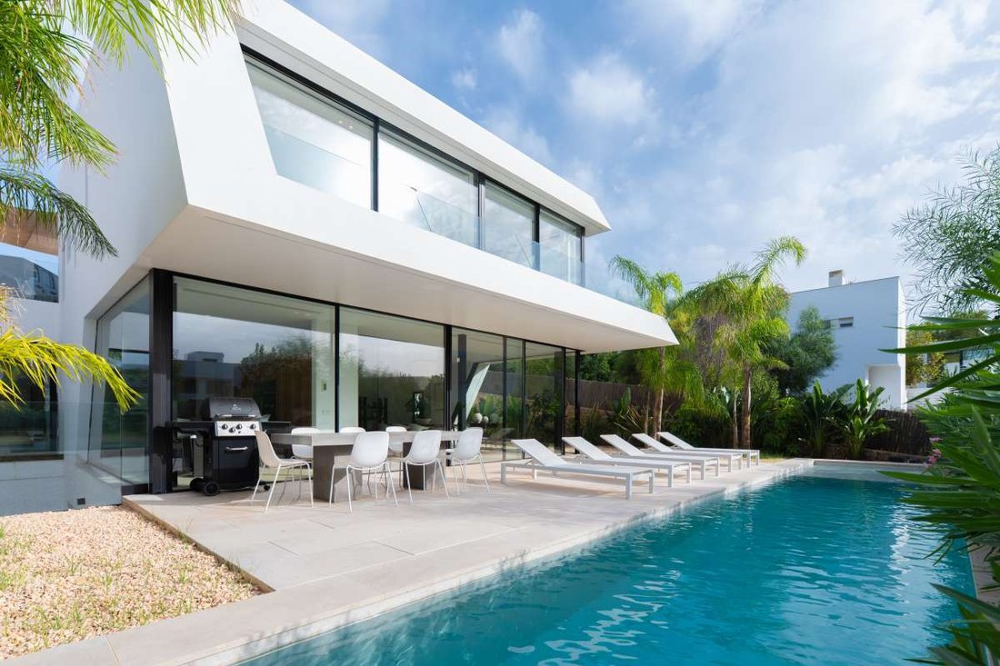 Villa in Santa Eularia des Riu, Balearic Islands, Spain 1 - 18806565