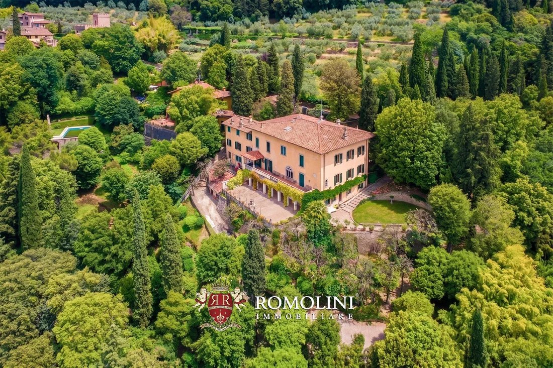 Villa in Fiesole, Tuscany, Italy 3 - 15665812