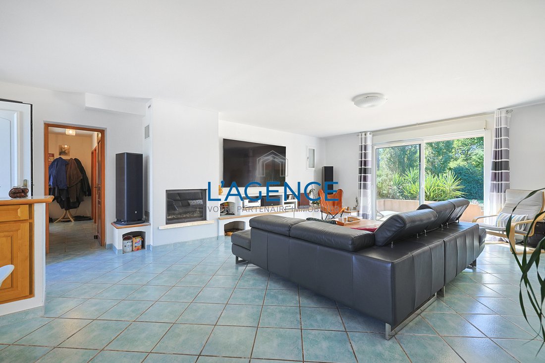 Apartment in Hyeres, Provence-Alpes-Côte d'Azur, France 5 - 18808478