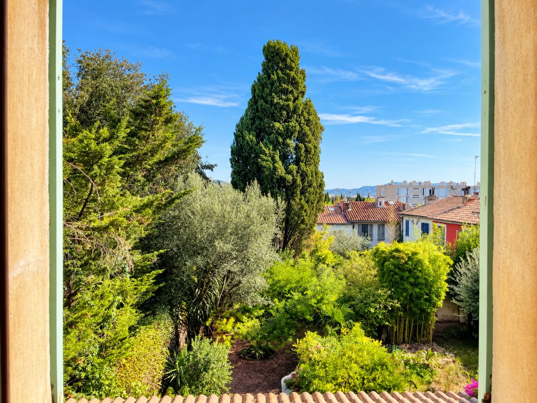 House in Saint Julien, Marseille, Provence-Alpes-Côte d'Azur 2 - 18806881