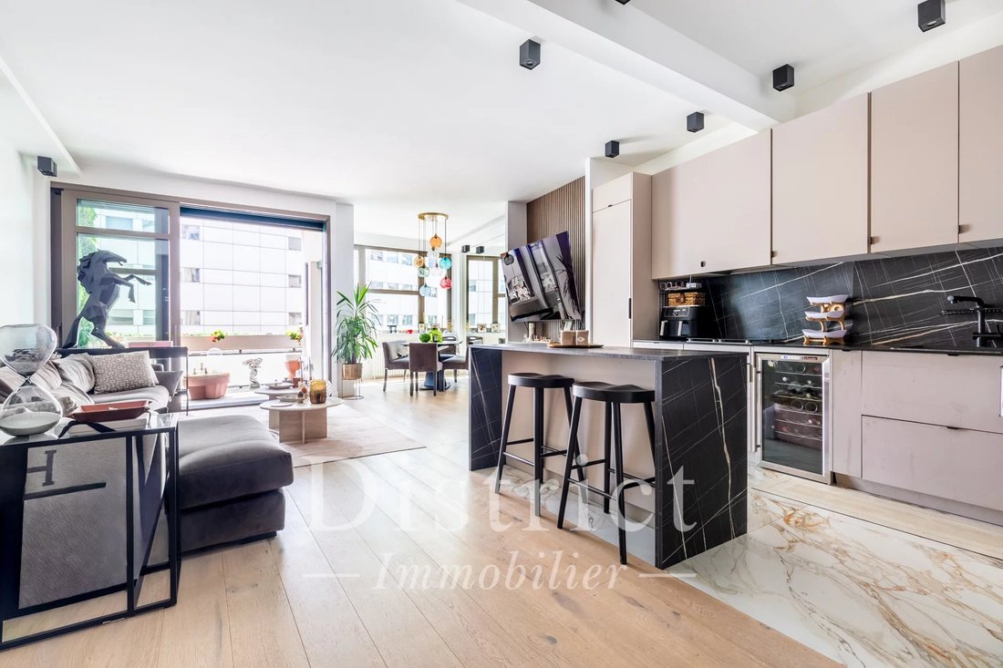 Apartment in Muette Sud, Paris 16e Arrondissement, Paris 2 - 18806899