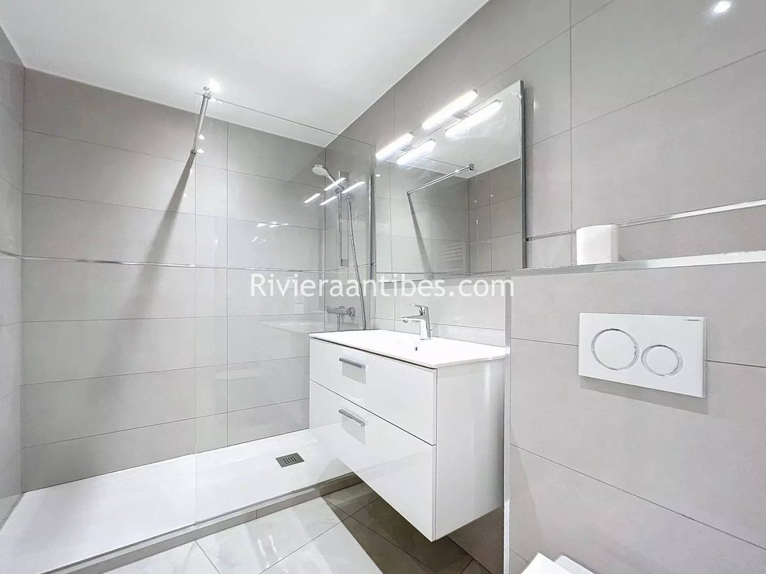Apartamento en Vieille Ville, Antibes, Francia 4 - 15675729