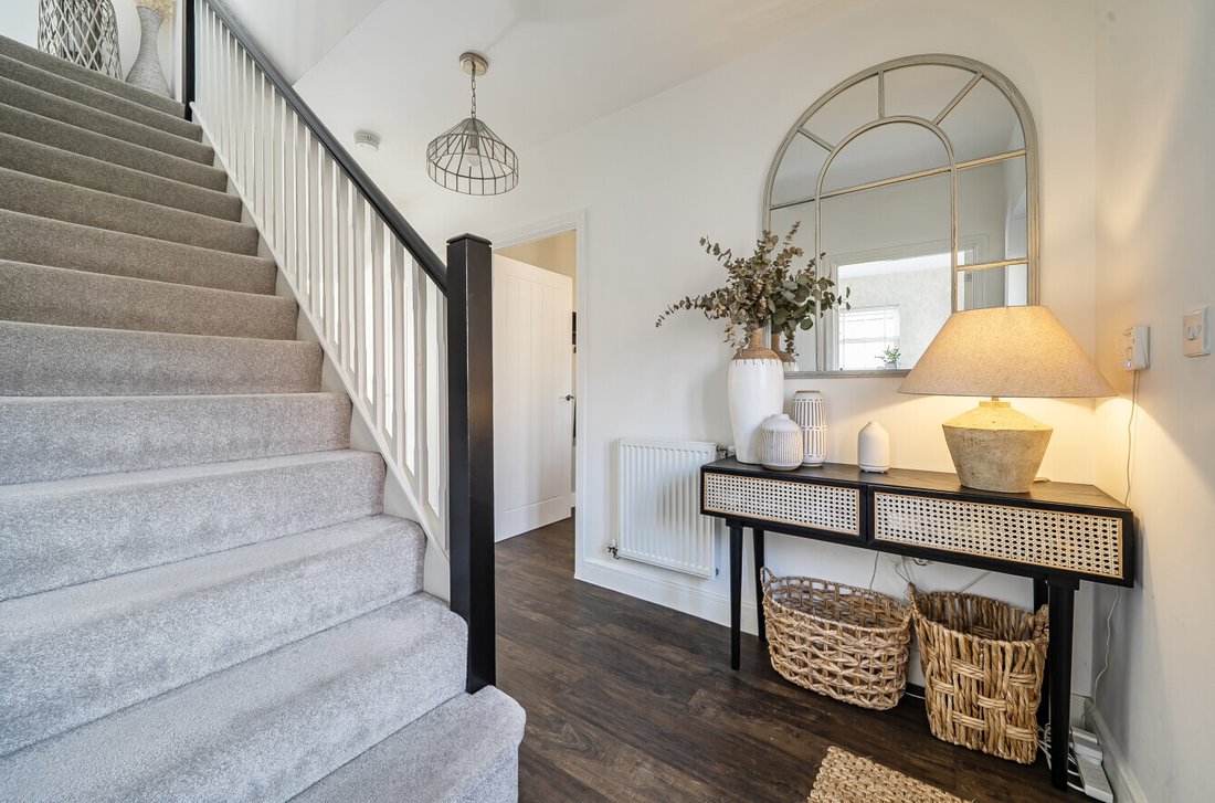 House in Barnet, England 2 - 17234621
