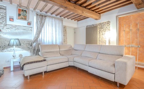 Apartment in Paperino - San Giorgio a Colonica, Prato, Italy 1