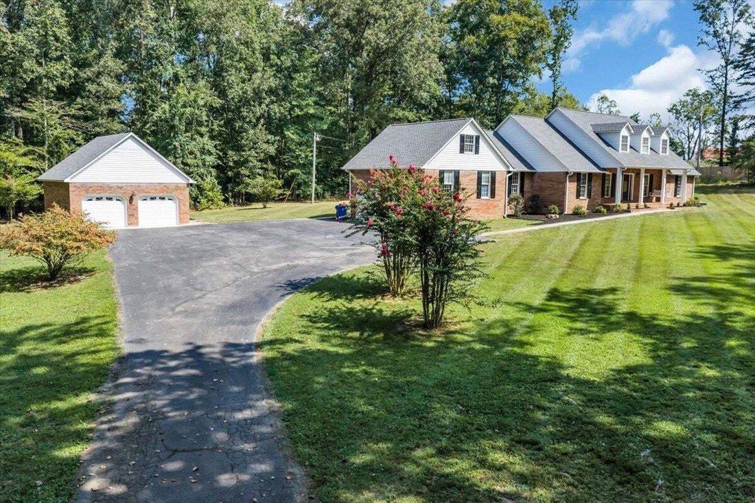 House in Manchester, Tennessee, United States 5 - 18808129