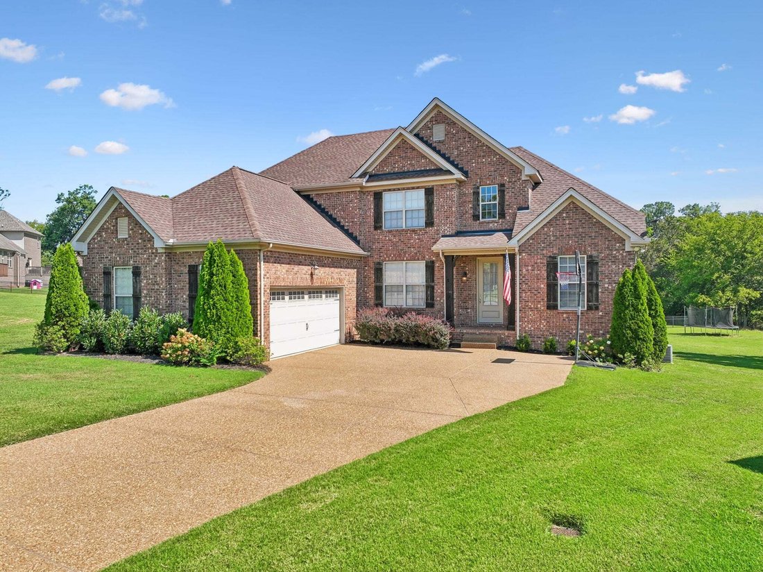House in Gallatin, Tennessee, United States 1 - 18808105