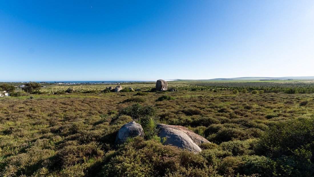 Land in Voorstrand, Western Cape, South Africa 2 - 18808604