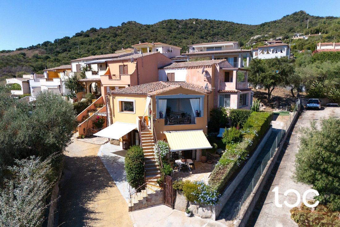 Villa en San Teodoro, Cerdeña, Italia 3 - 18792189