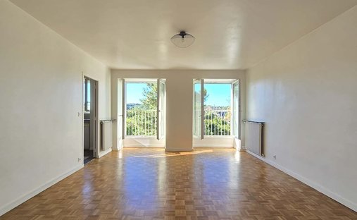 Apartment in Domaine National du Château, Versailles, France 1