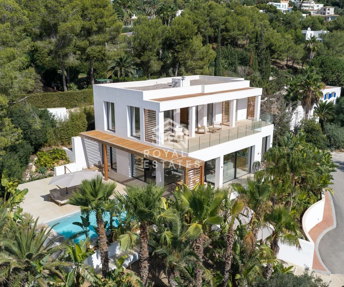 Villa in Can Furnet, Santa Eularia des Riu, Balearic Islands 1 - 18765640