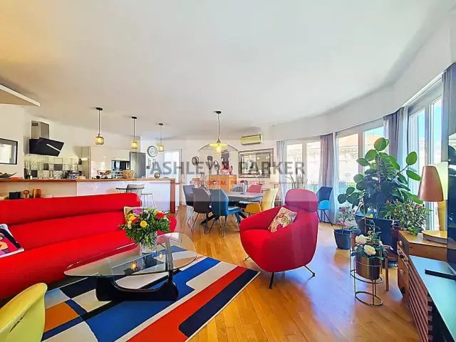 Apartamento en Niza, Provenza-Alpes-Costa Azul, Francia 1 - 18800301