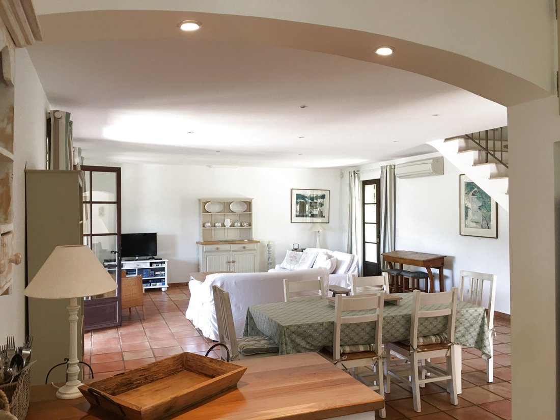 Villa a Le Plan-de-la-Tour, Provenza-Alpi-Costa Azzurra, Francia 5 - 16826223
