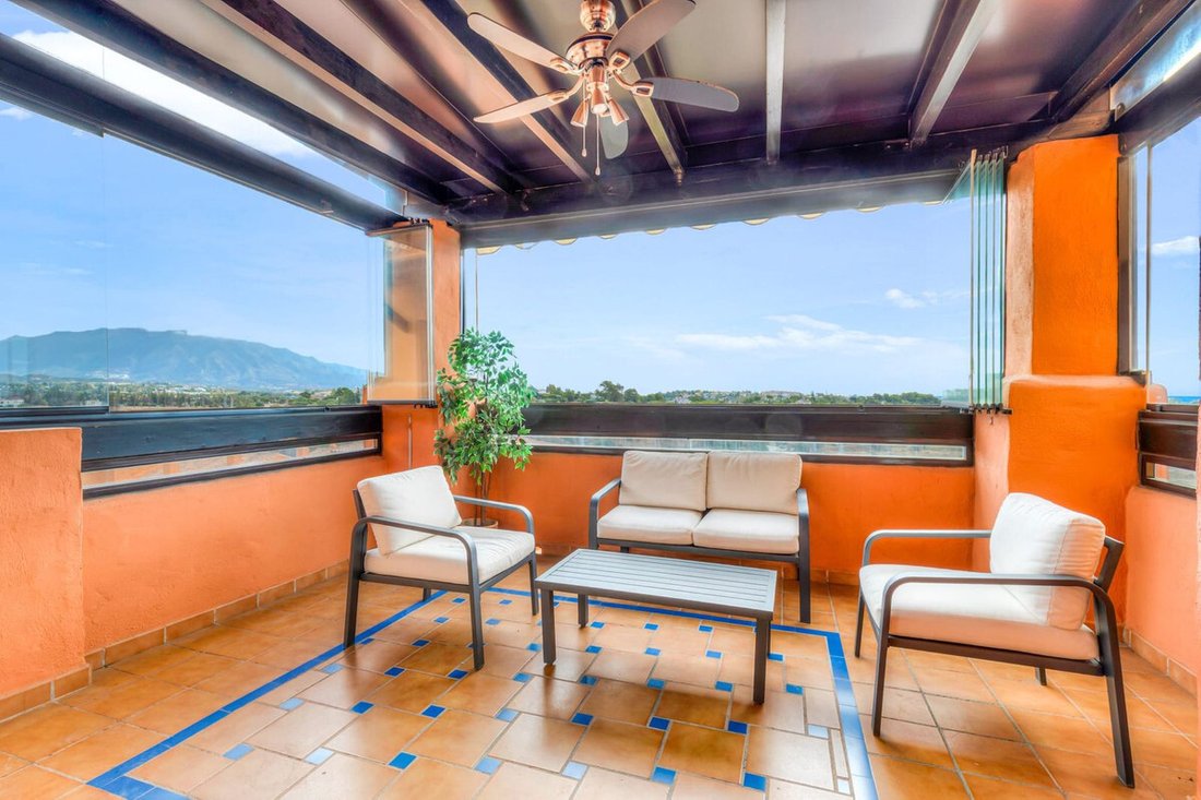 Apartment in Benahavis, Andalusia, Spain 2 - 18201037