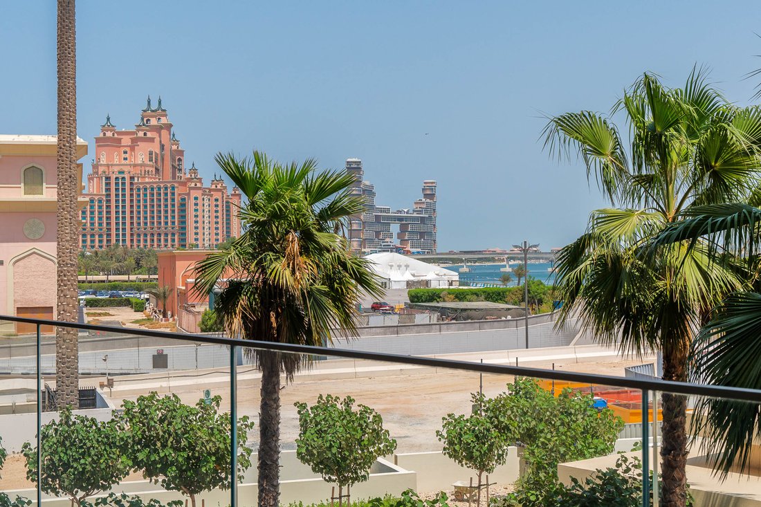 Apartment in Palm Jumeirah, Dubai, United Arab Emirates 4 - 18807074