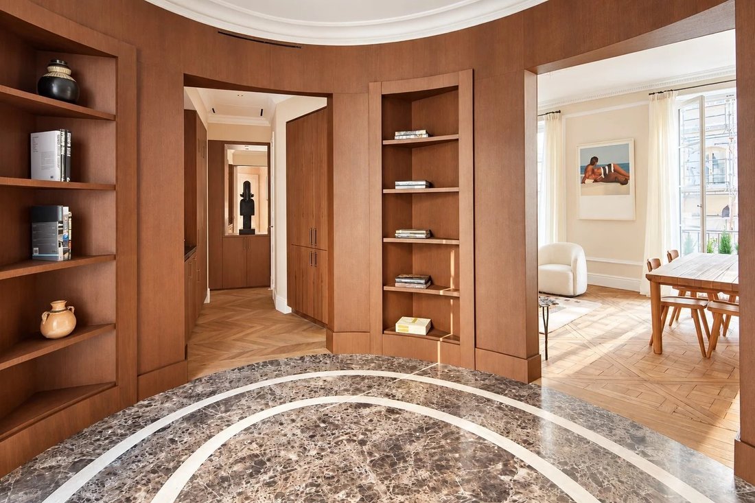 Apartment in Paris 1er Arrondissement, Paris, France 3 - 17466563