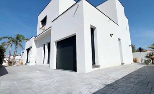 Villa à Cases-de-Pène, Occitanie, France 1
